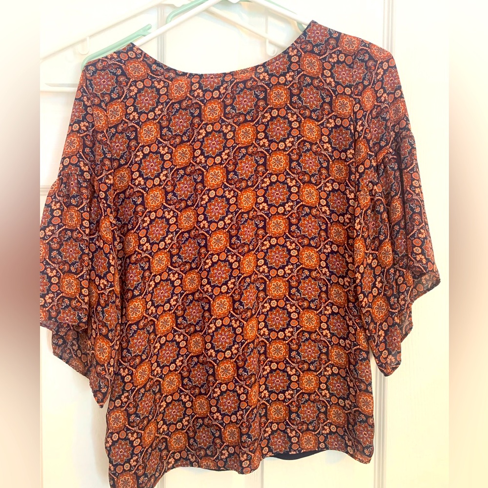 Loft Mixed media top